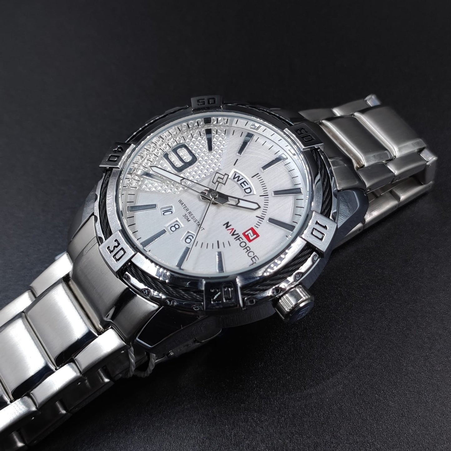 Reloj Naviforce Plata