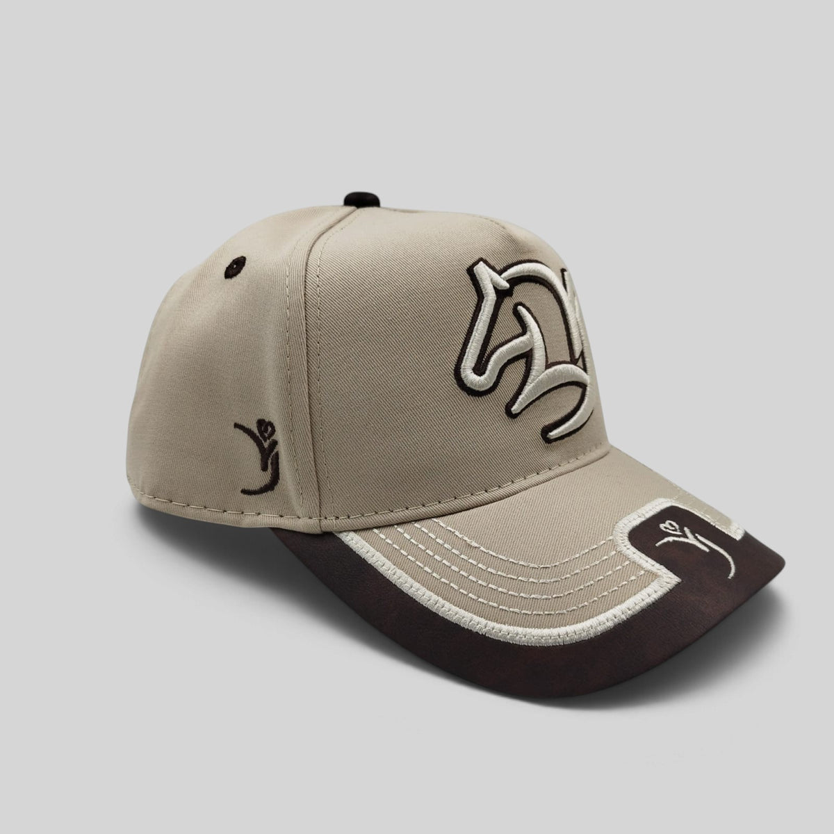 Gorra Bordada Ajustable Caballo Bordado