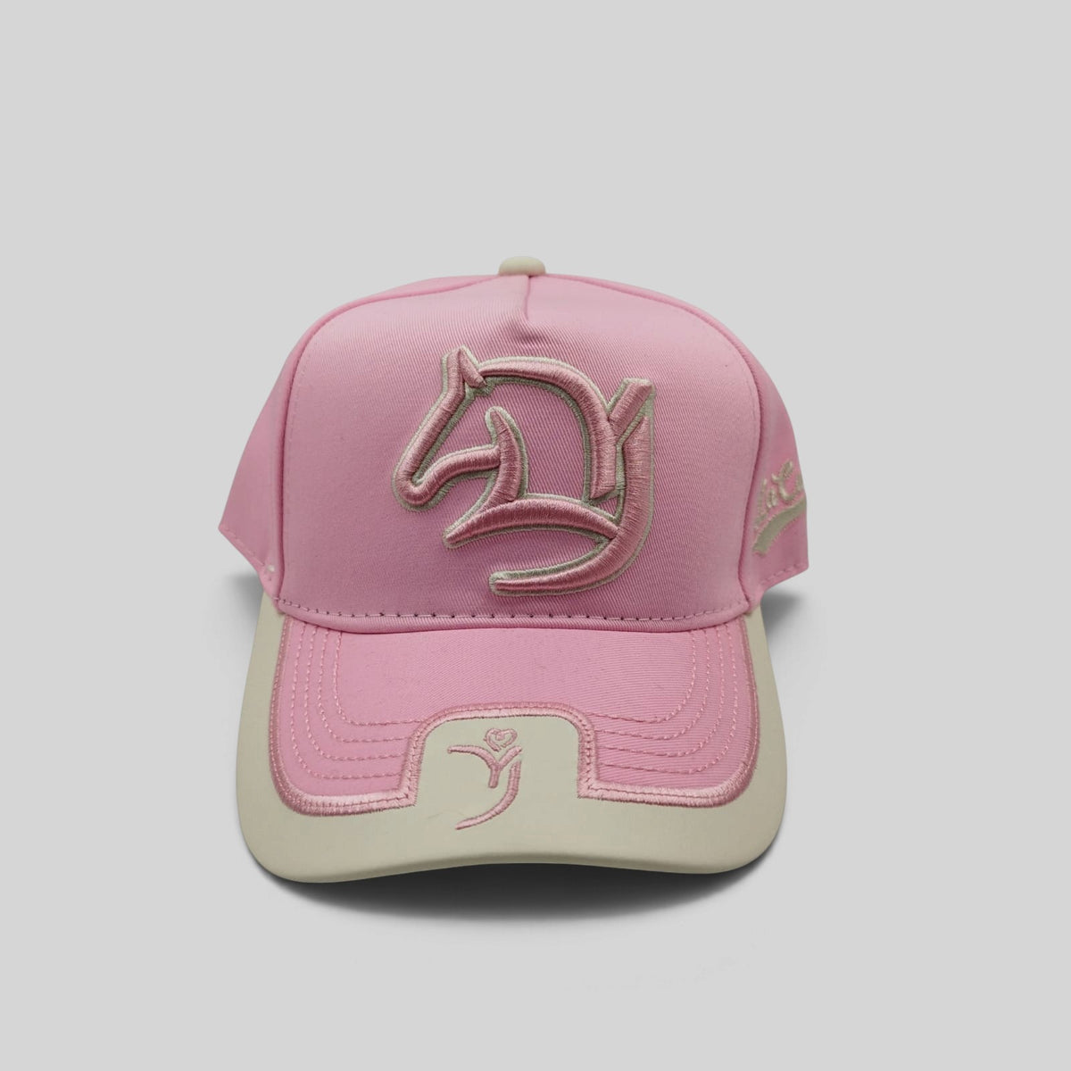 Gorra Bordada Ajustable Caballo Bordado